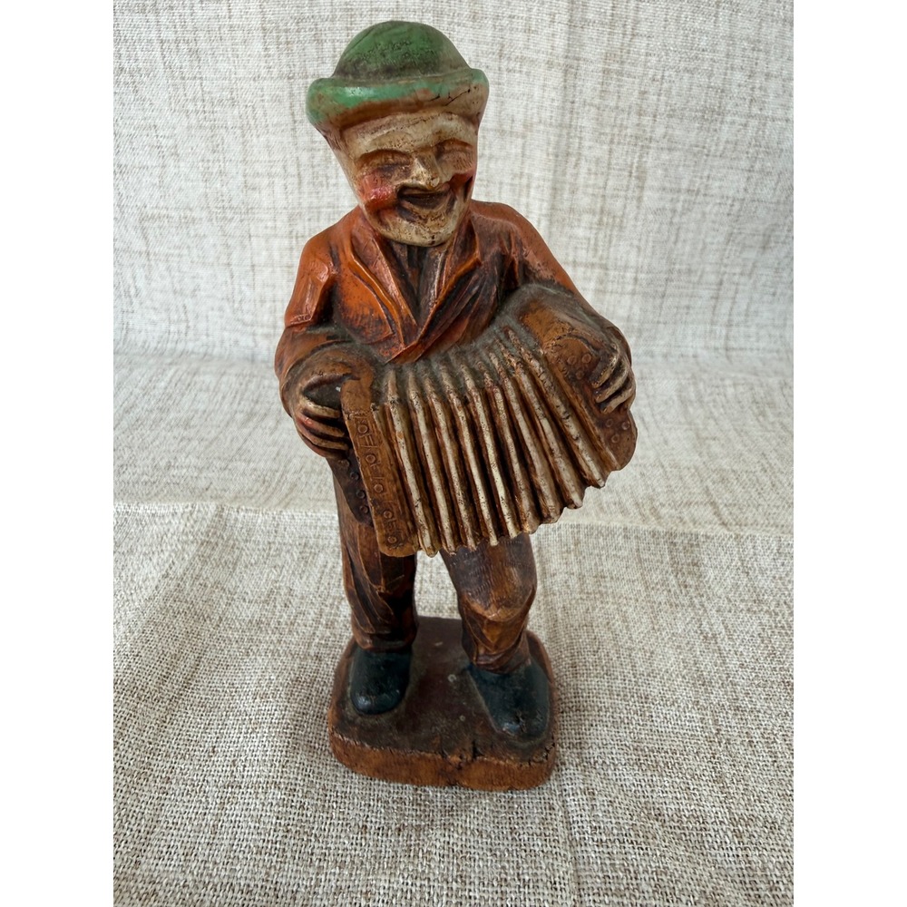 vintage 1940s Syroco Wood hobo musician Accordion Player Figurine 7in Carving